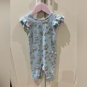 Loulou lollipop bunny romper 6-12m.